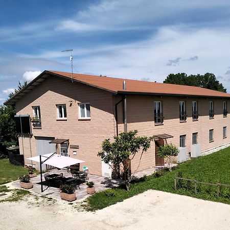 رونكاد Agriturismo Campi Di Grano المظهر الخارجي الصورة