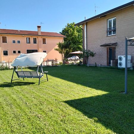 رونكاد Agriturismo Campi Di Grano المظهر الخارجي الصورة