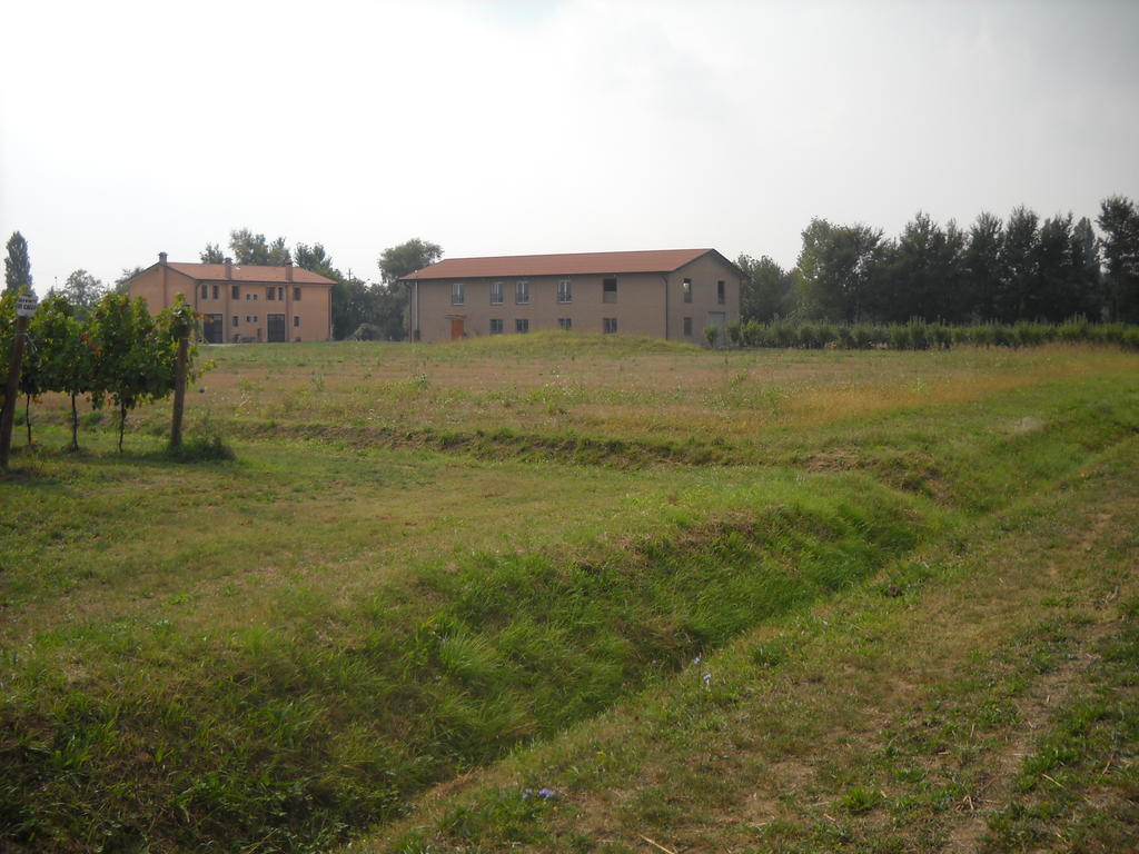رونكاد Agriturismo Campi Di Grano المظهر الخارجي الصورة